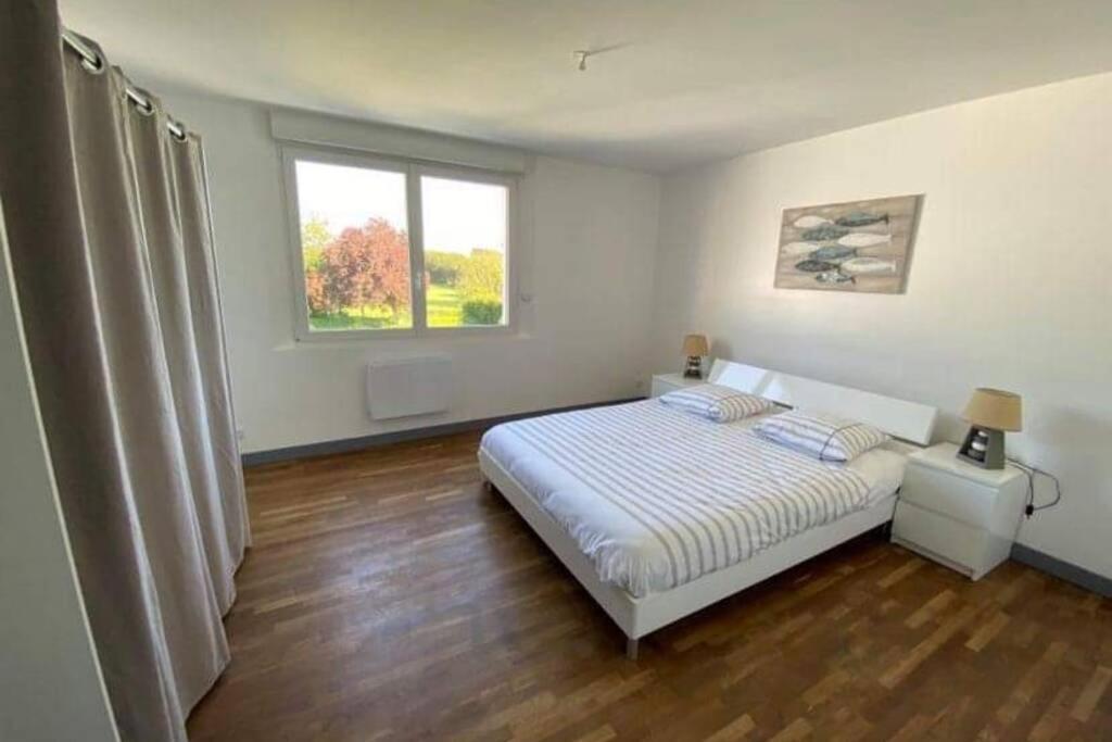 Maison De 2 A 8 Personnes 5 Chambres Portbail Zewnętrze zdjęcie